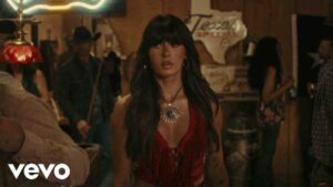 Choosin' Texas Lyrics by Ella Langley