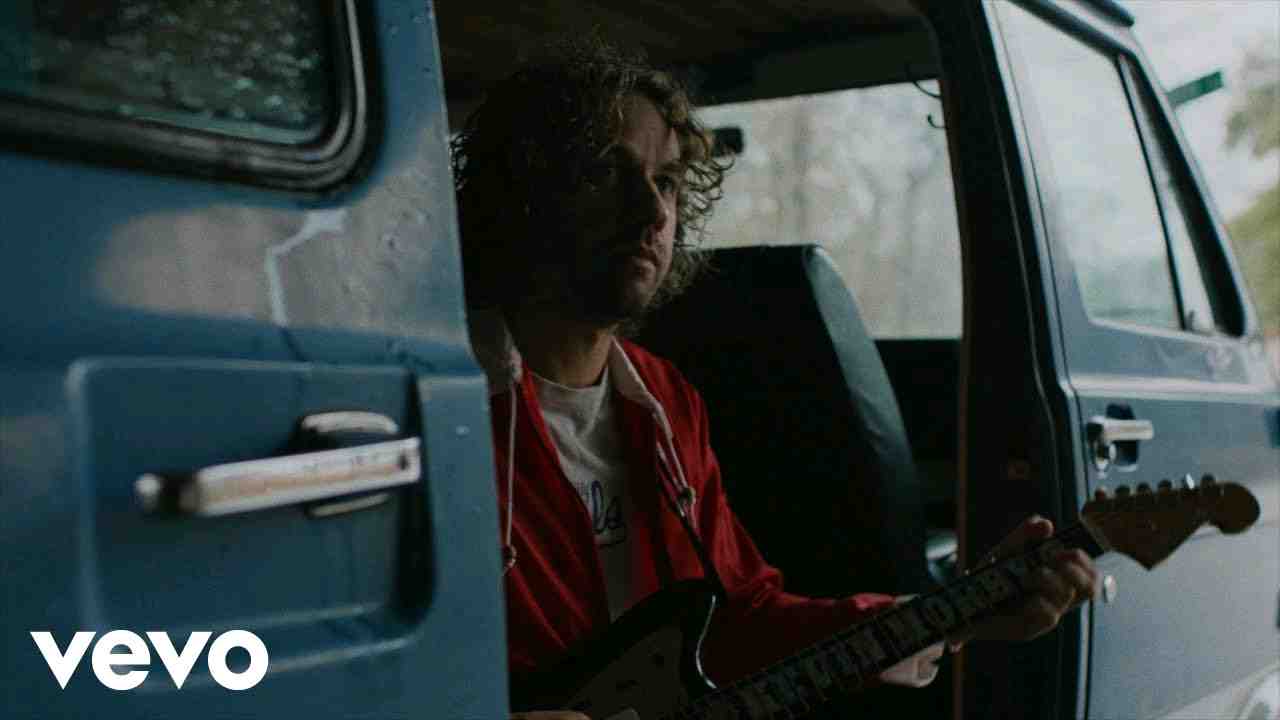 100,000 Lyrics - Kevin Morby ( From "Little Wide Open")