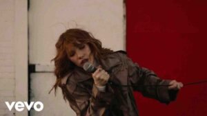 Carly Rae Jepsen - On Wires Lyrics - The whole world is on